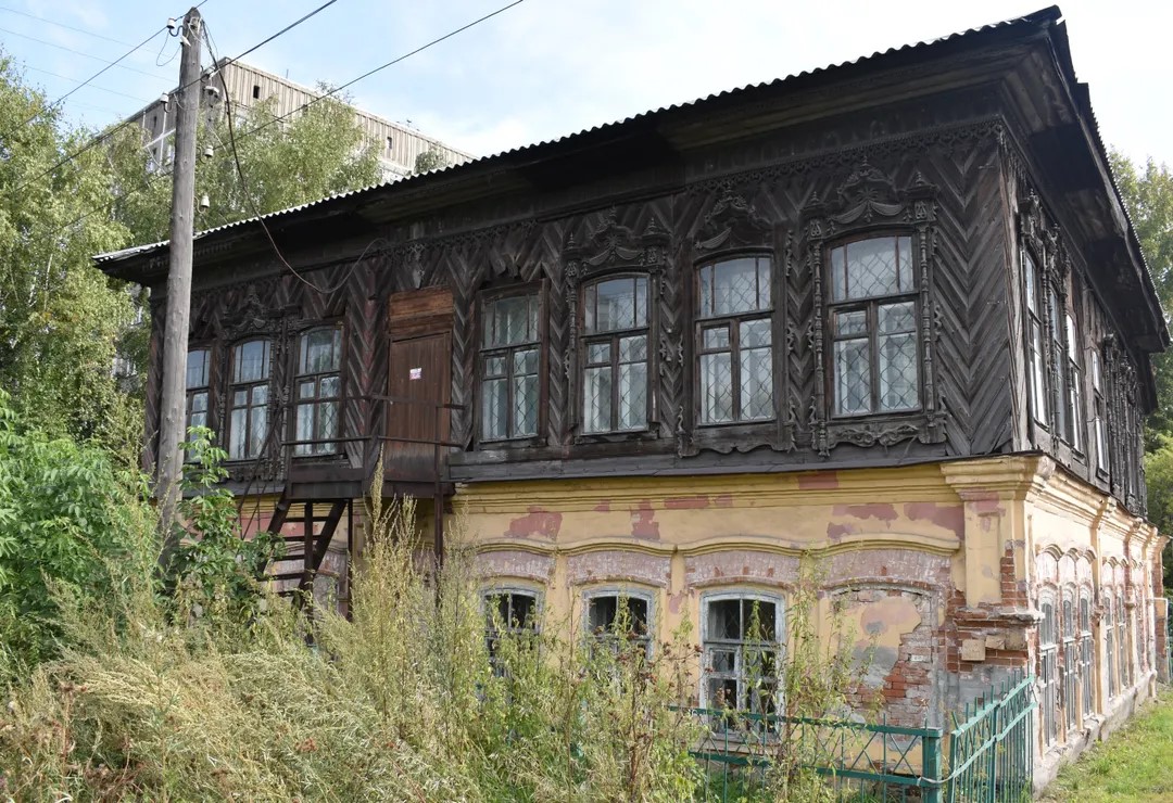 Дом купца Фонарева.jpg Дом купца Фонарева.jpg
