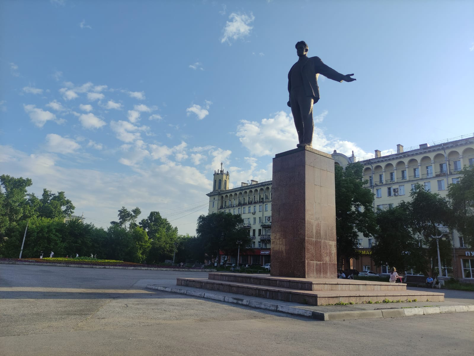 Площадь Маяковского.jpg Площадь Маяковского.jpg