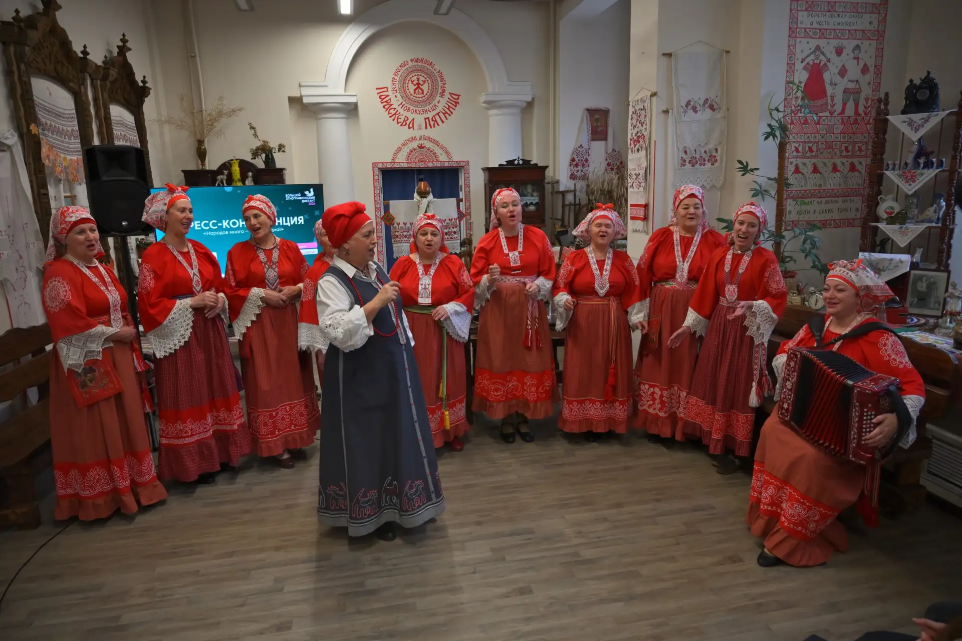 Пресс-конференция ЭД2.jpg