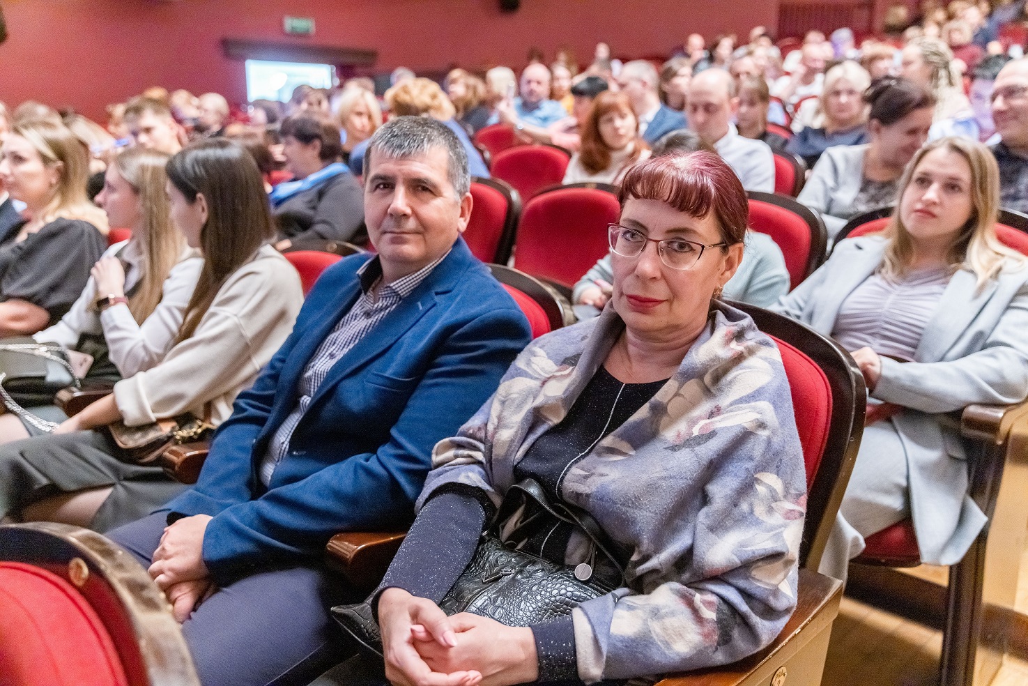 Новокузнечане с удовольствием смотрят постановки знаменитых театров.jpg